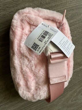 Rare Lululemon plush Pink Kids Crossbody Bag - Soft Faux Fur nwt
